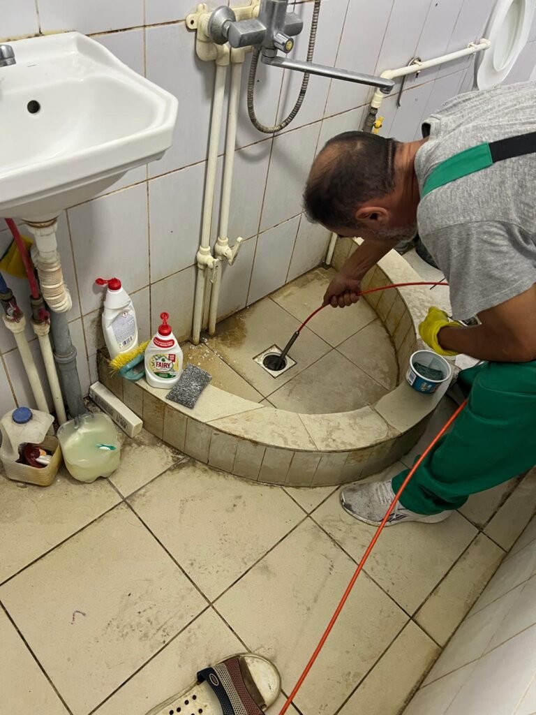 Desfundare scurgere cadita de dus tulcea